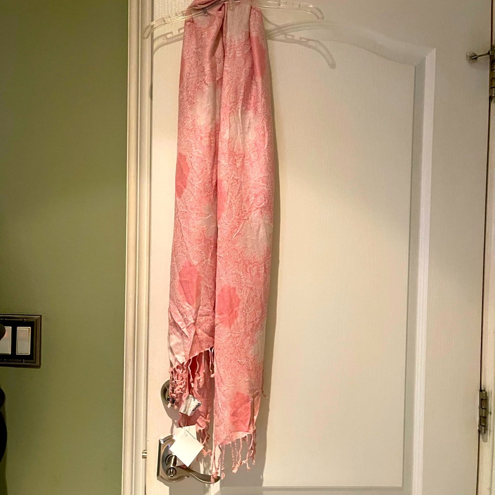 2 scarfs for the price of 1